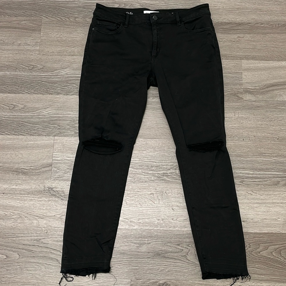 DL 1961 Women’s Margaux instasculpt ankle skinny black jeans- size 31
